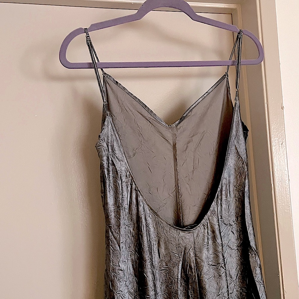 VICI Textured Satin Slip Maxi Dress - Picture 9 of 9